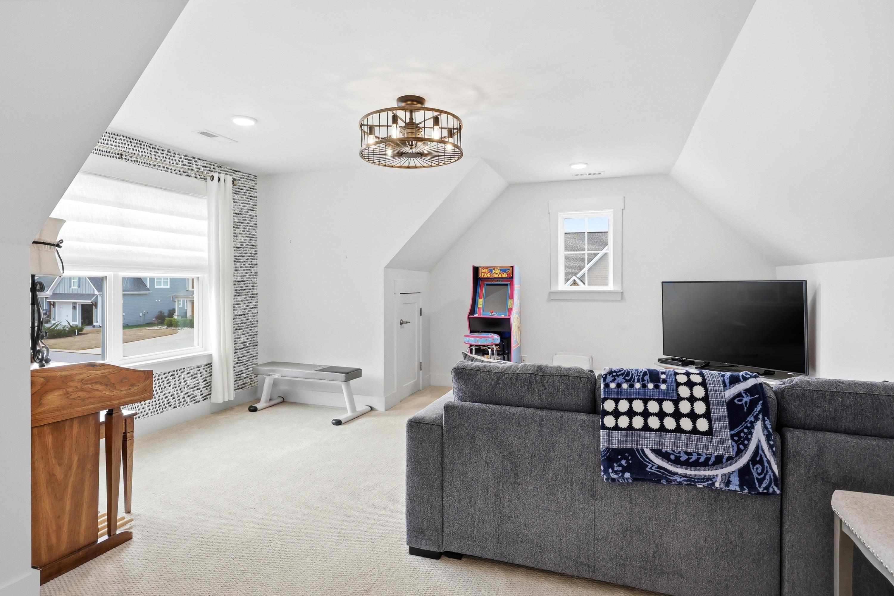 8893 Grey Reed Drive