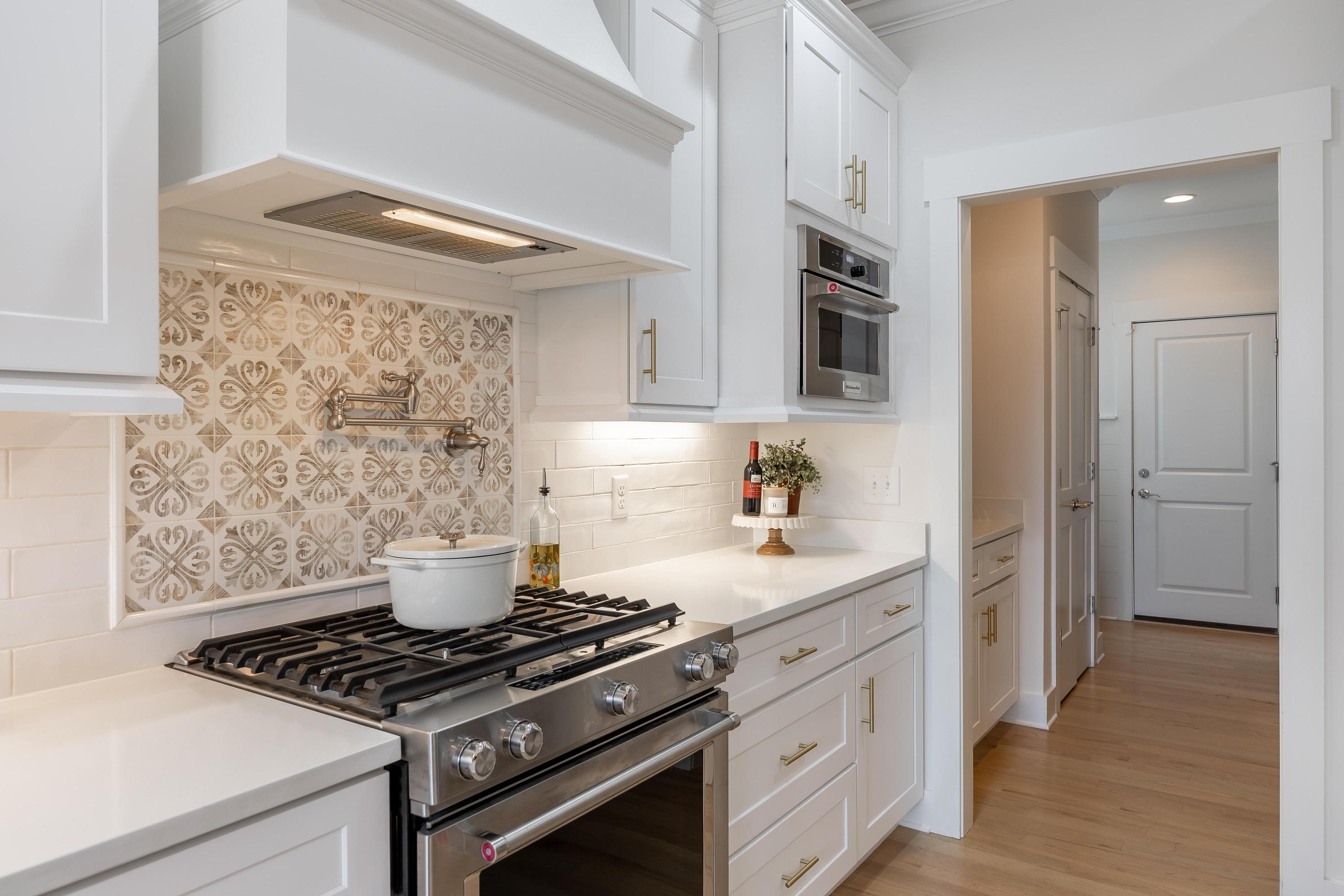 8893 Grey Reed Drive