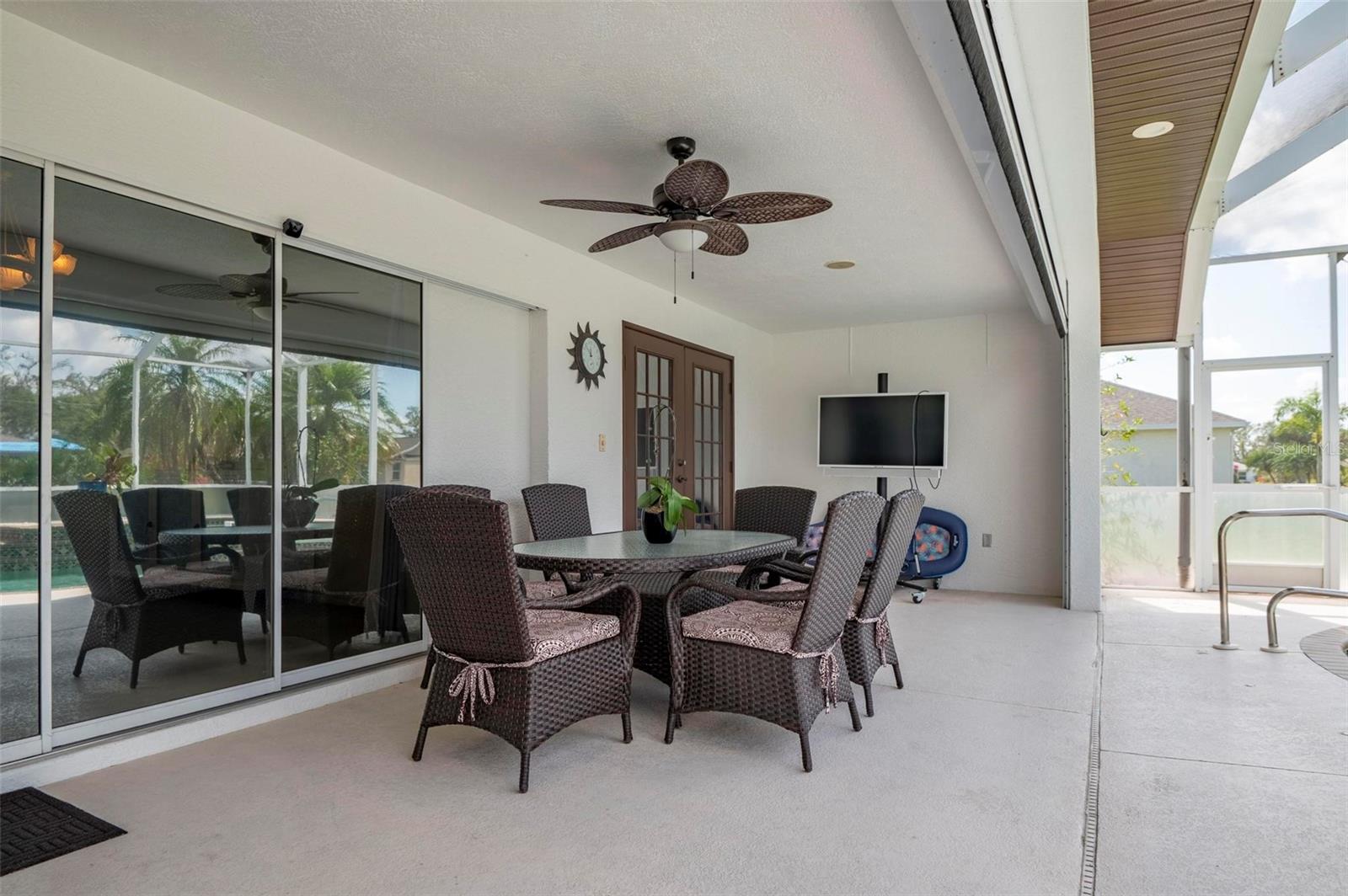 311 PARAMARIBO ST