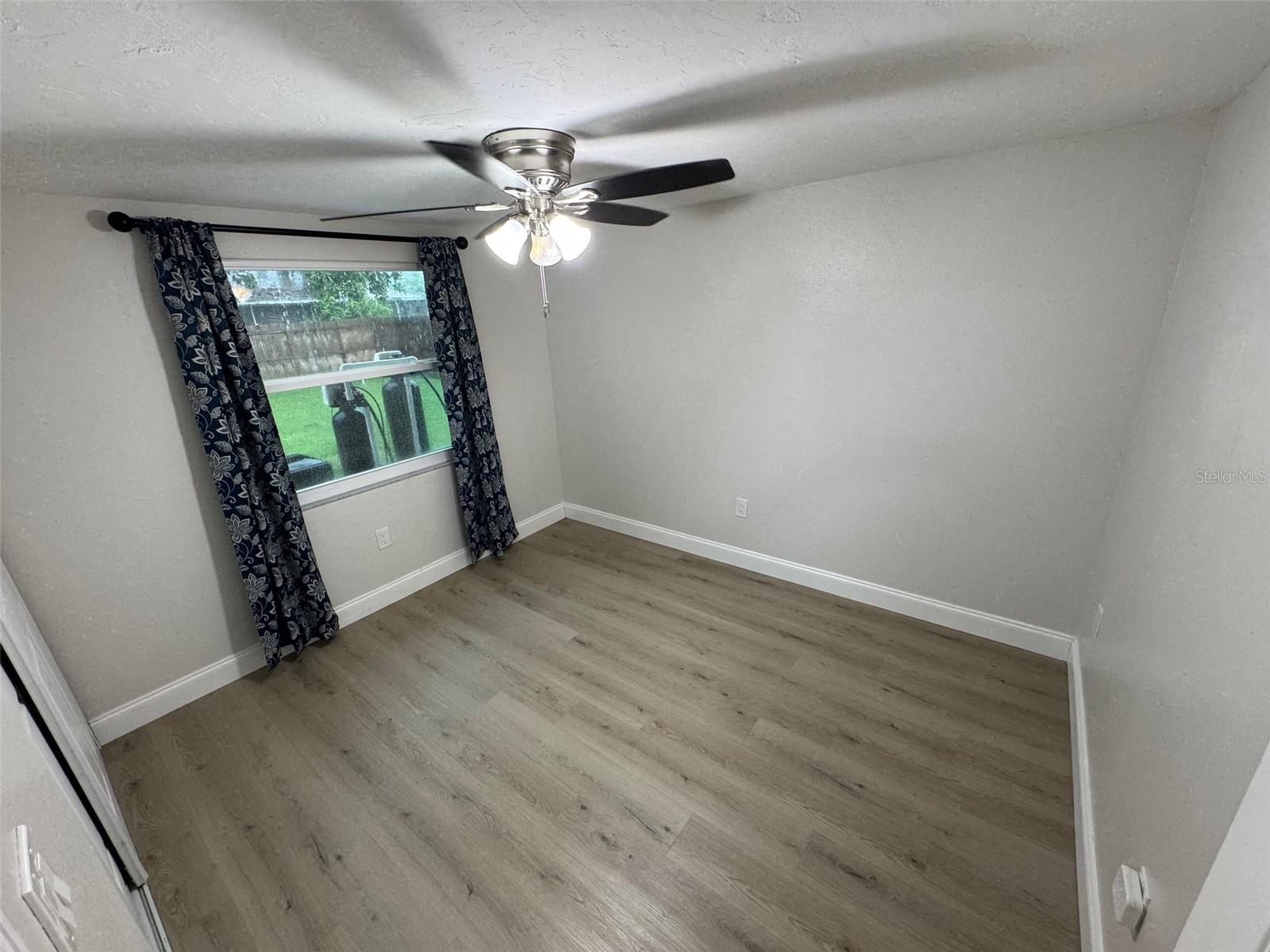 972 PONDEROSA RD