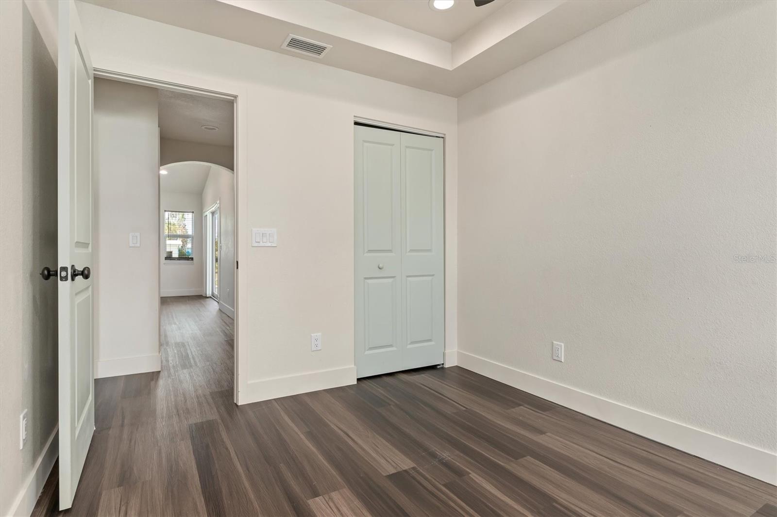204 PALMETTO CIR NE
