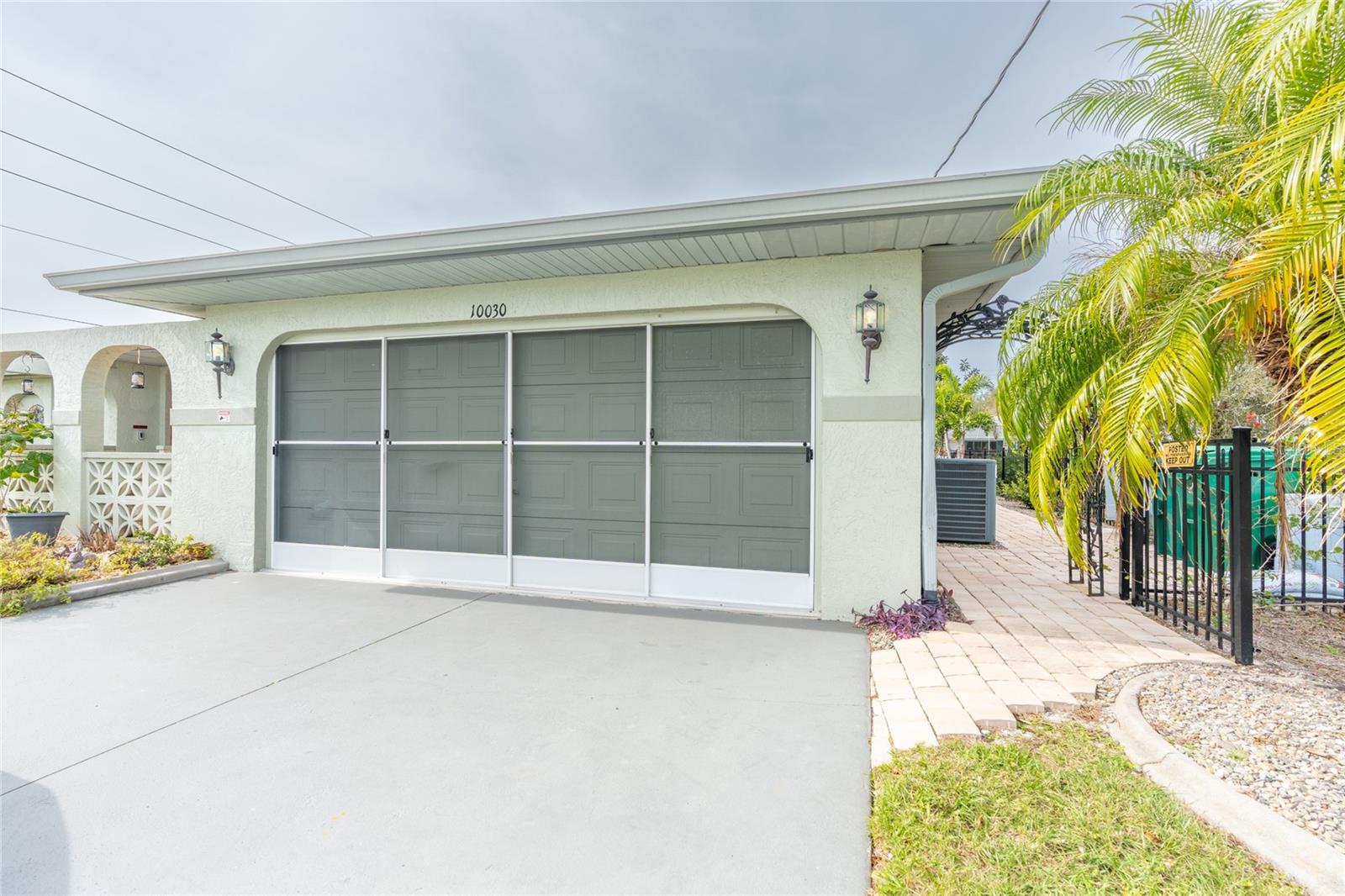 10030 CHARLEMONT AVE