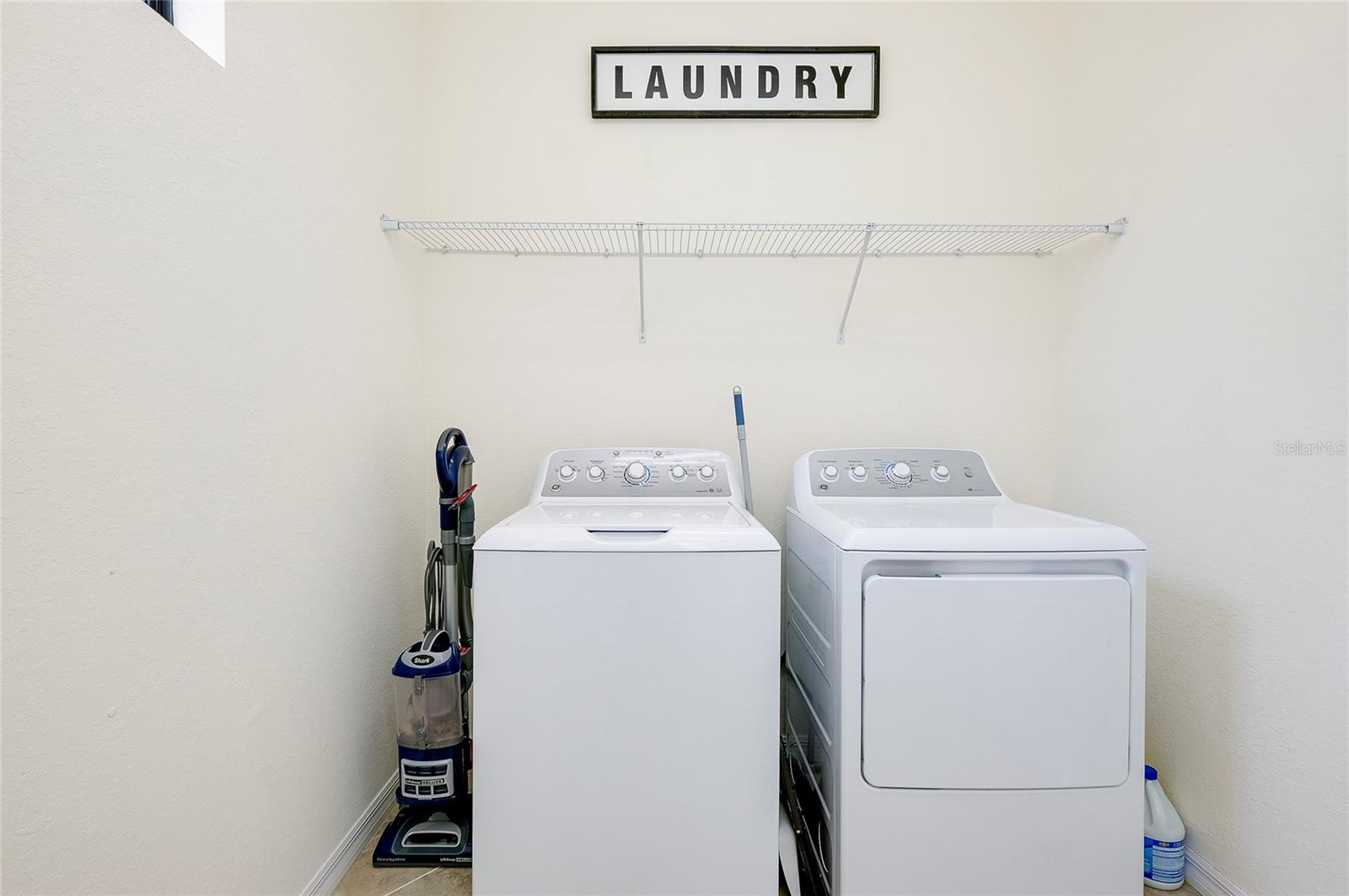 23205 BANBURY WAY #201