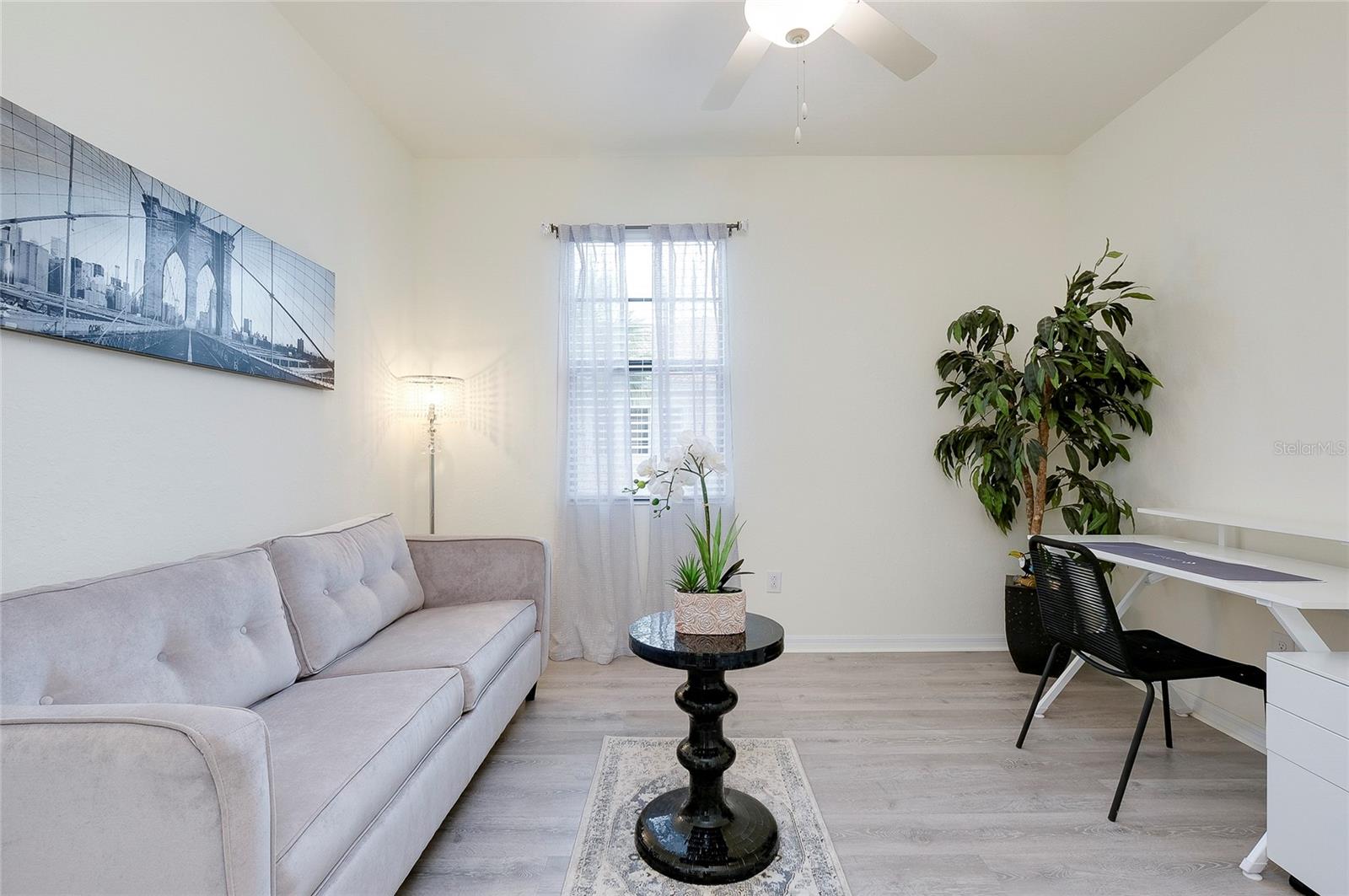 23205 BANBURY WAY #201