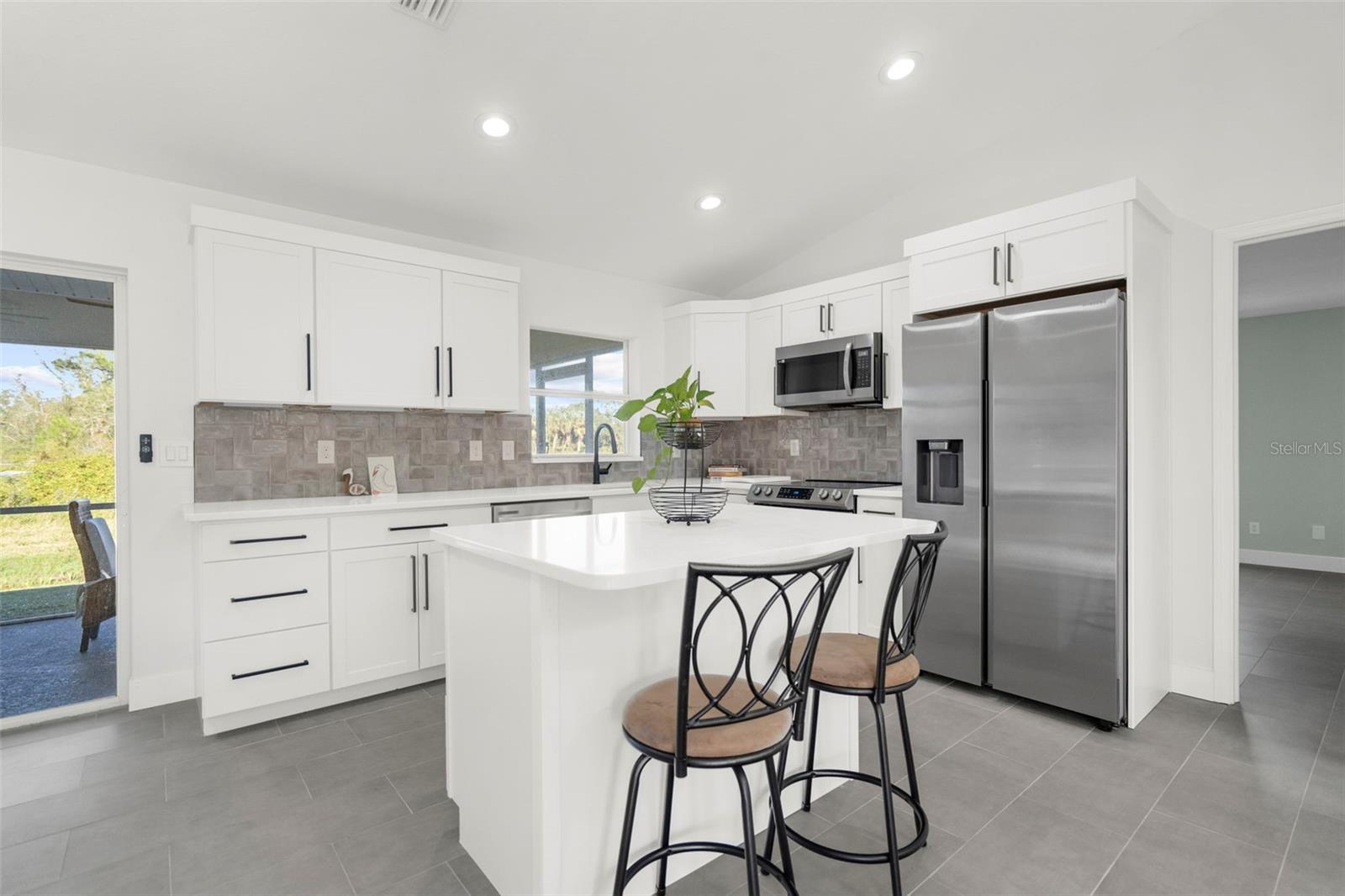 4467 CINDERELLA CIR