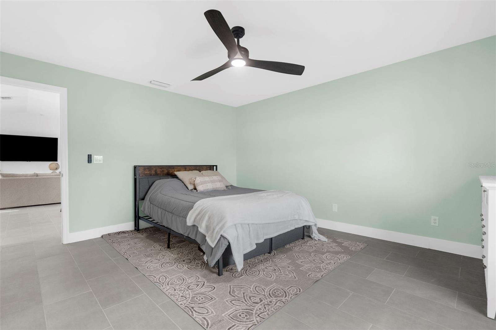 4467 CINDERELLA CIR