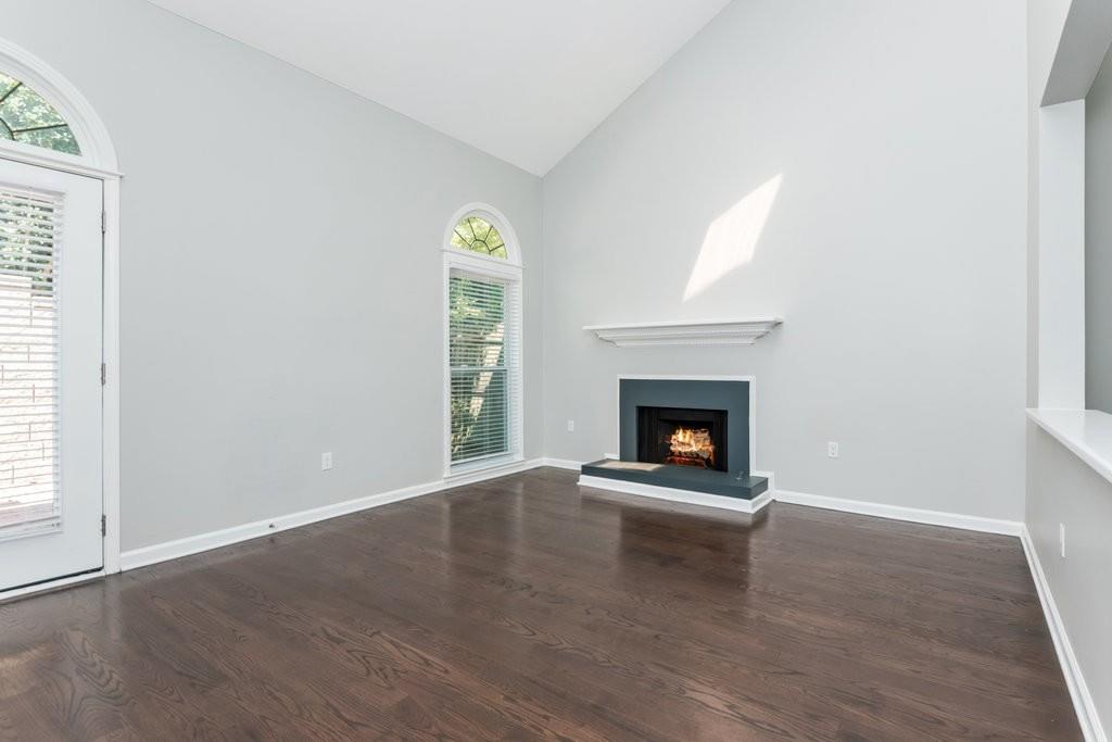 2914 Lenox Road NE Unit 19