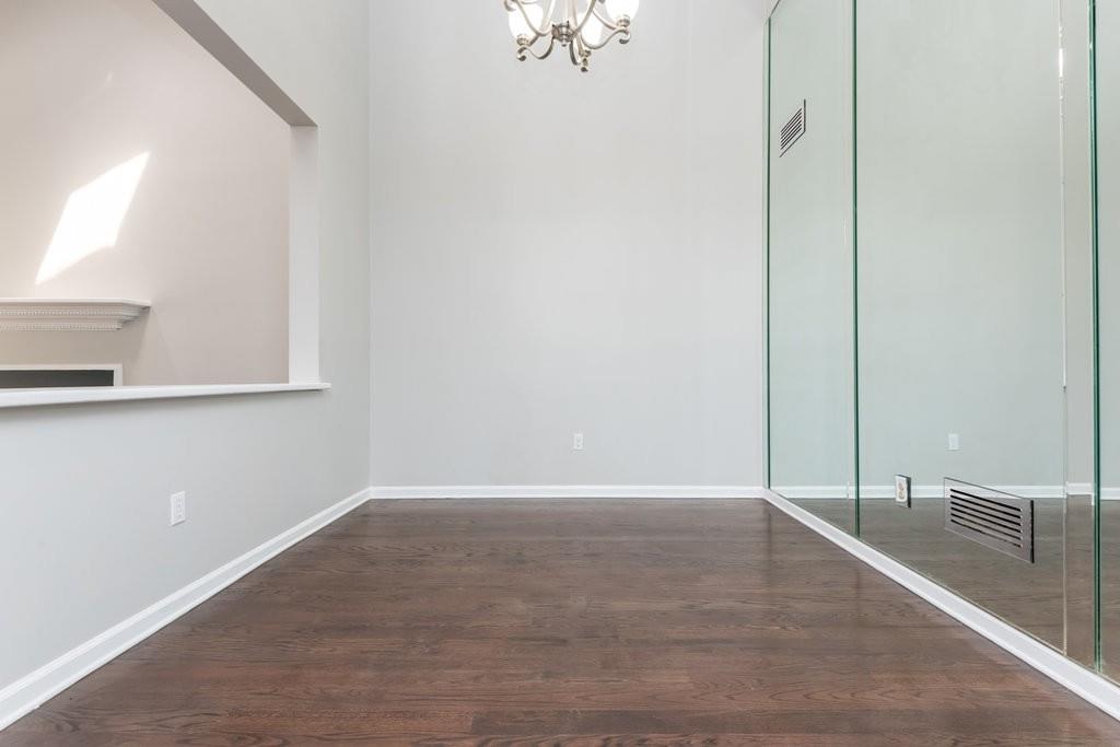 2914 Lenox Road NE Unit 19