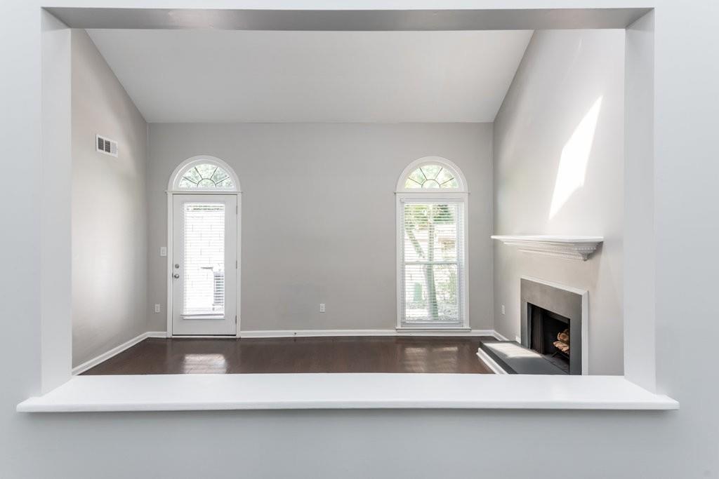 2914 Lenox Road NE Unit 19