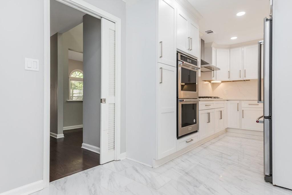 2914 Lenox Road NE Unit 19