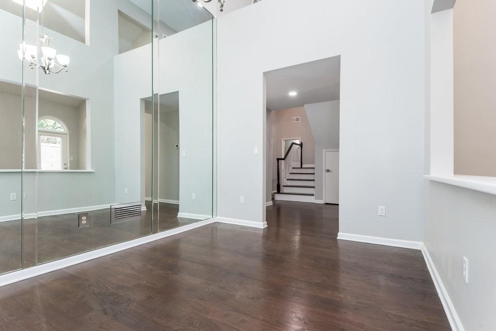 2914 Lenox Road NE Unit 19