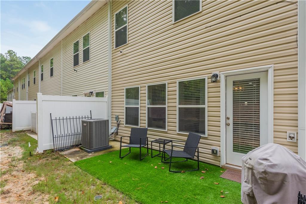 3327 Estes Drive