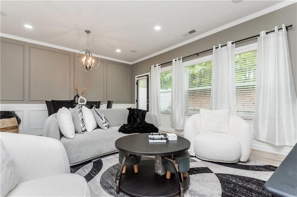 3327 Estes Drive