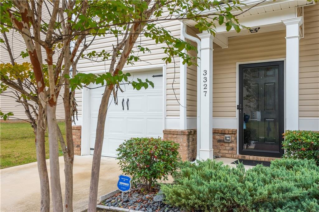 3327 Estes Drive
