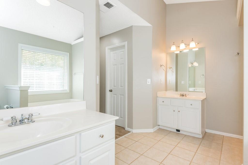 5508 Wild Grape Court