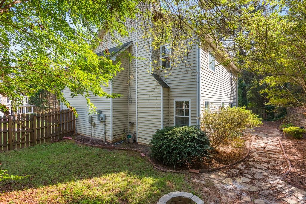 5508 Wild Grape Court