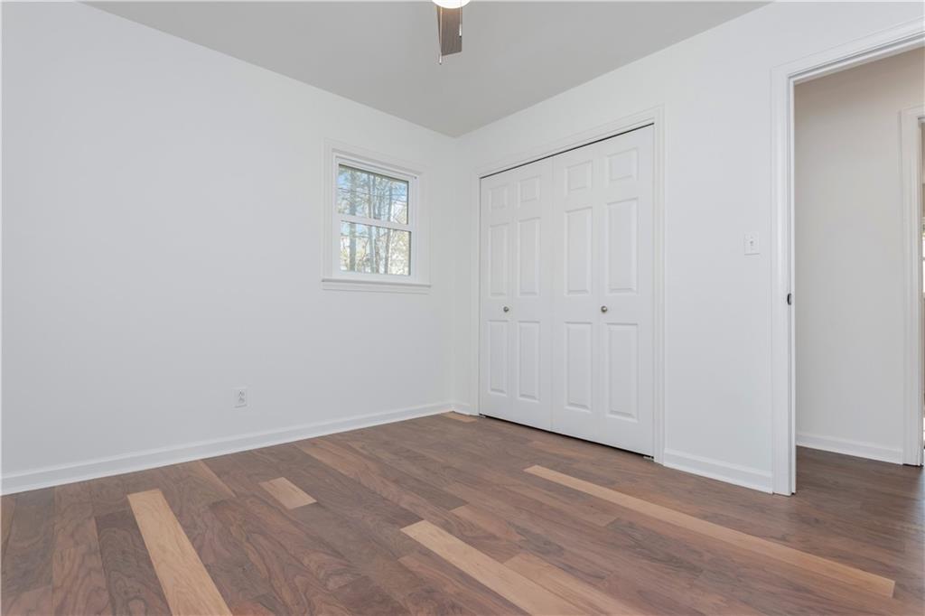 3390 Meadowview Lane
