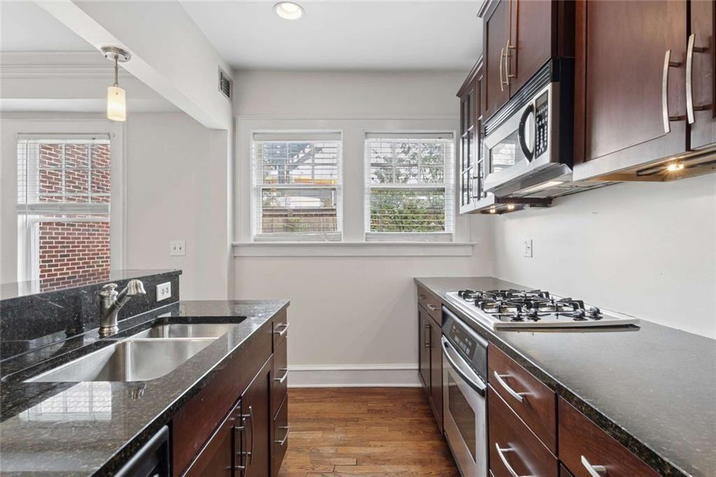 2 Collier Road NW Unit 2