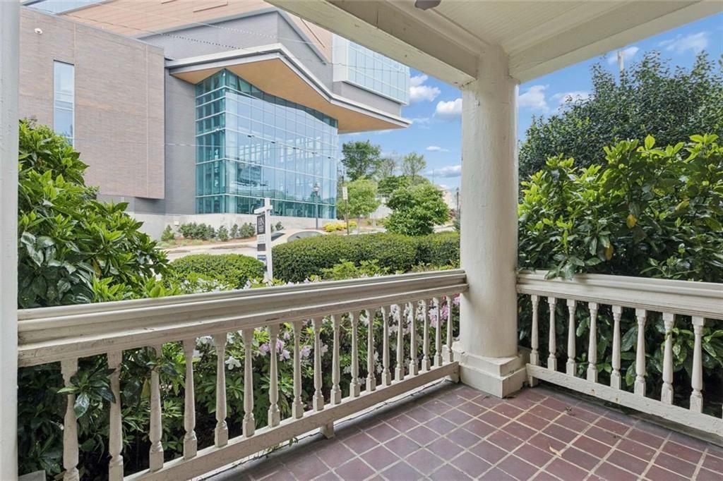 2 Collier Road NW Unit 2