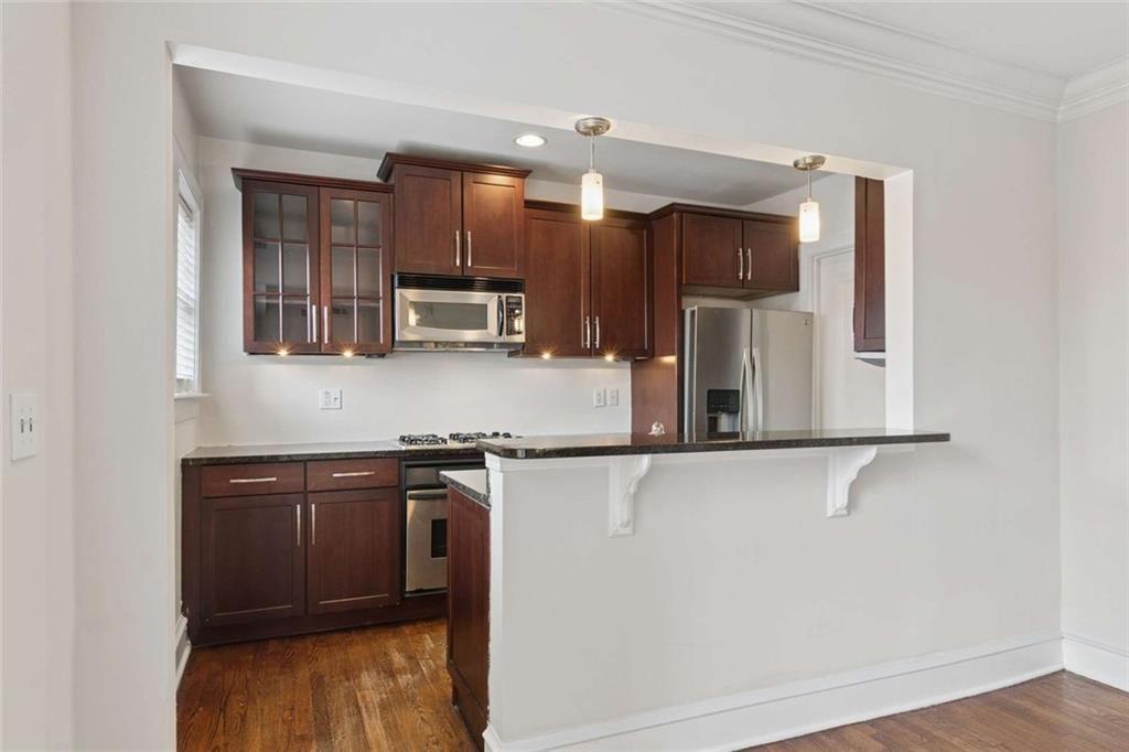 2 Collier Road NW Unit 2