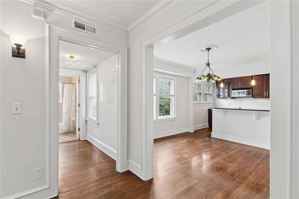 2 Collier Road NW Unit 2