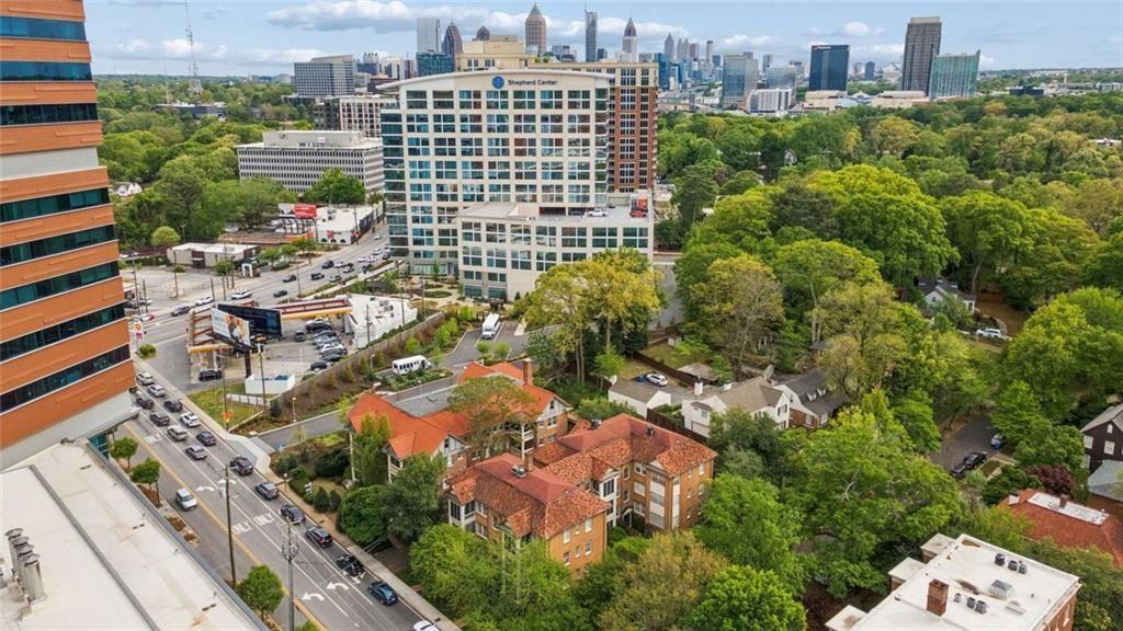 2 Collier Road NW Unit 2