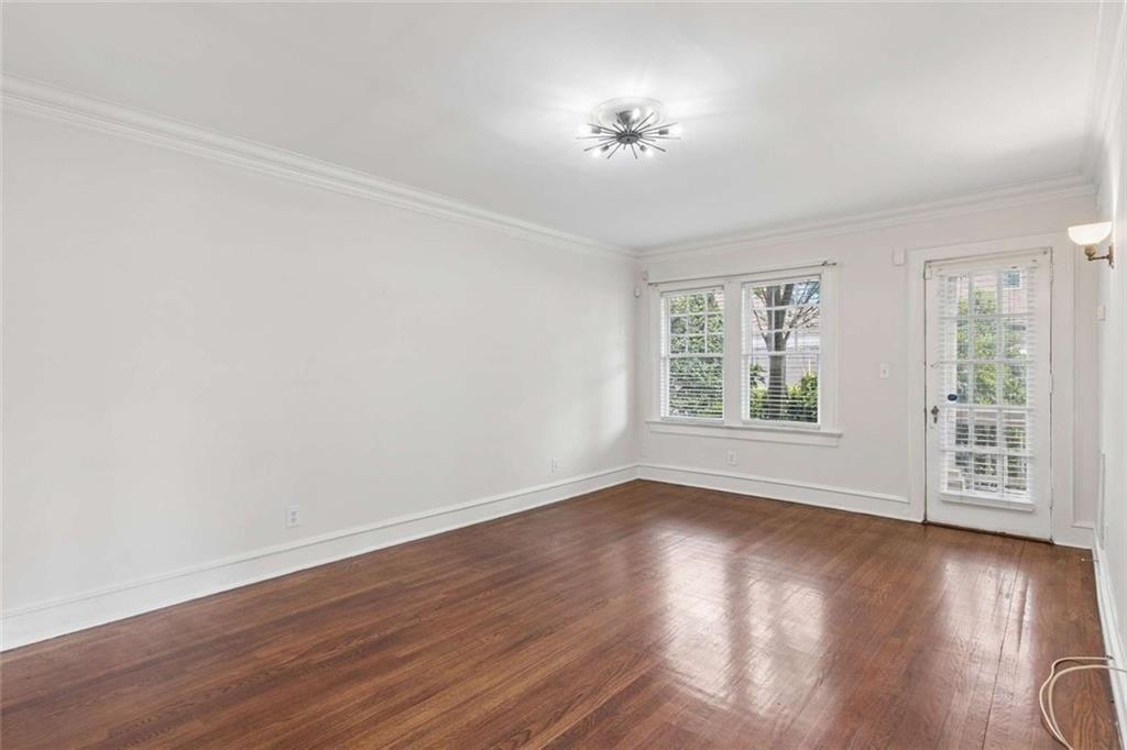 2 Collier Road NW Unit 2