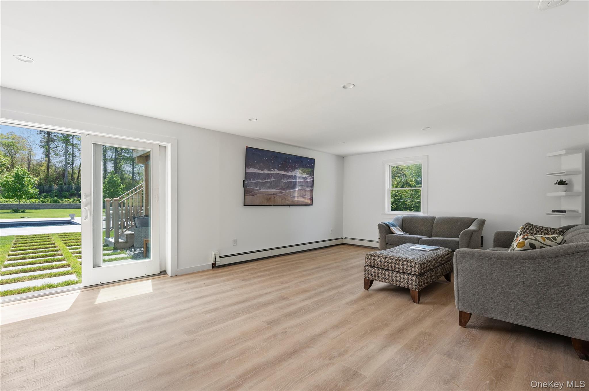 78 North Road Unit: B
