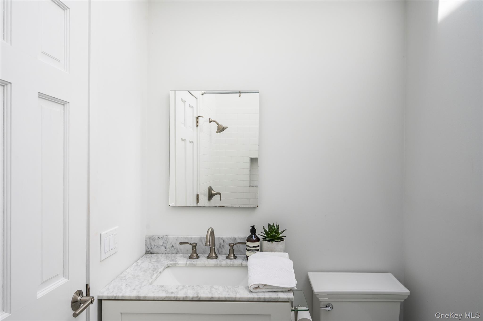 78 North Road Unit: B