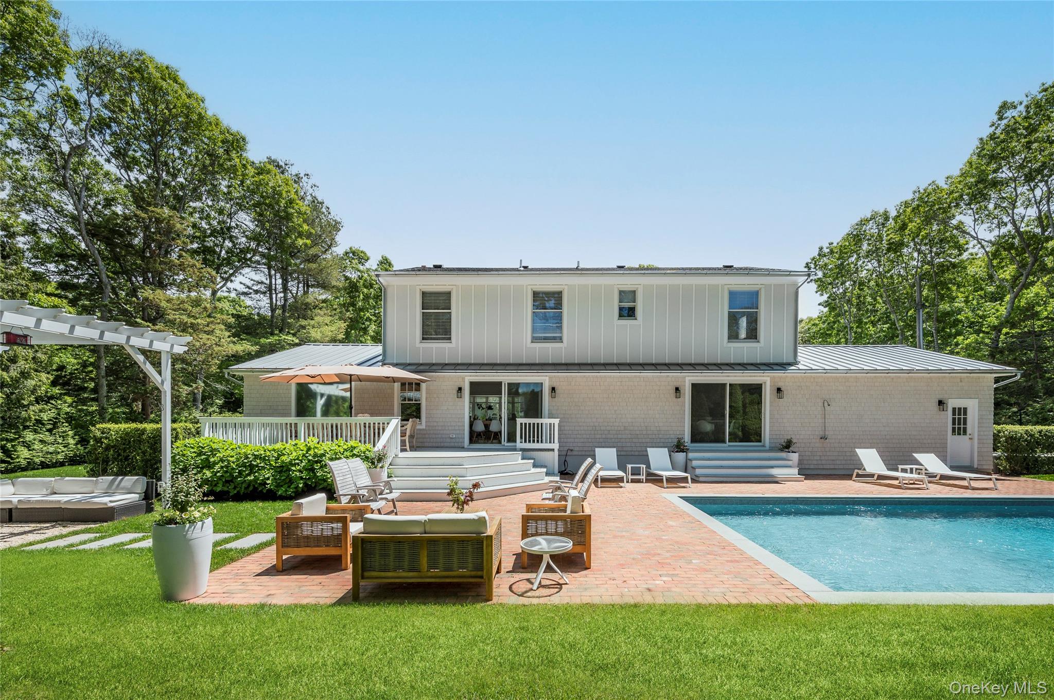 48 Beechwood Drive