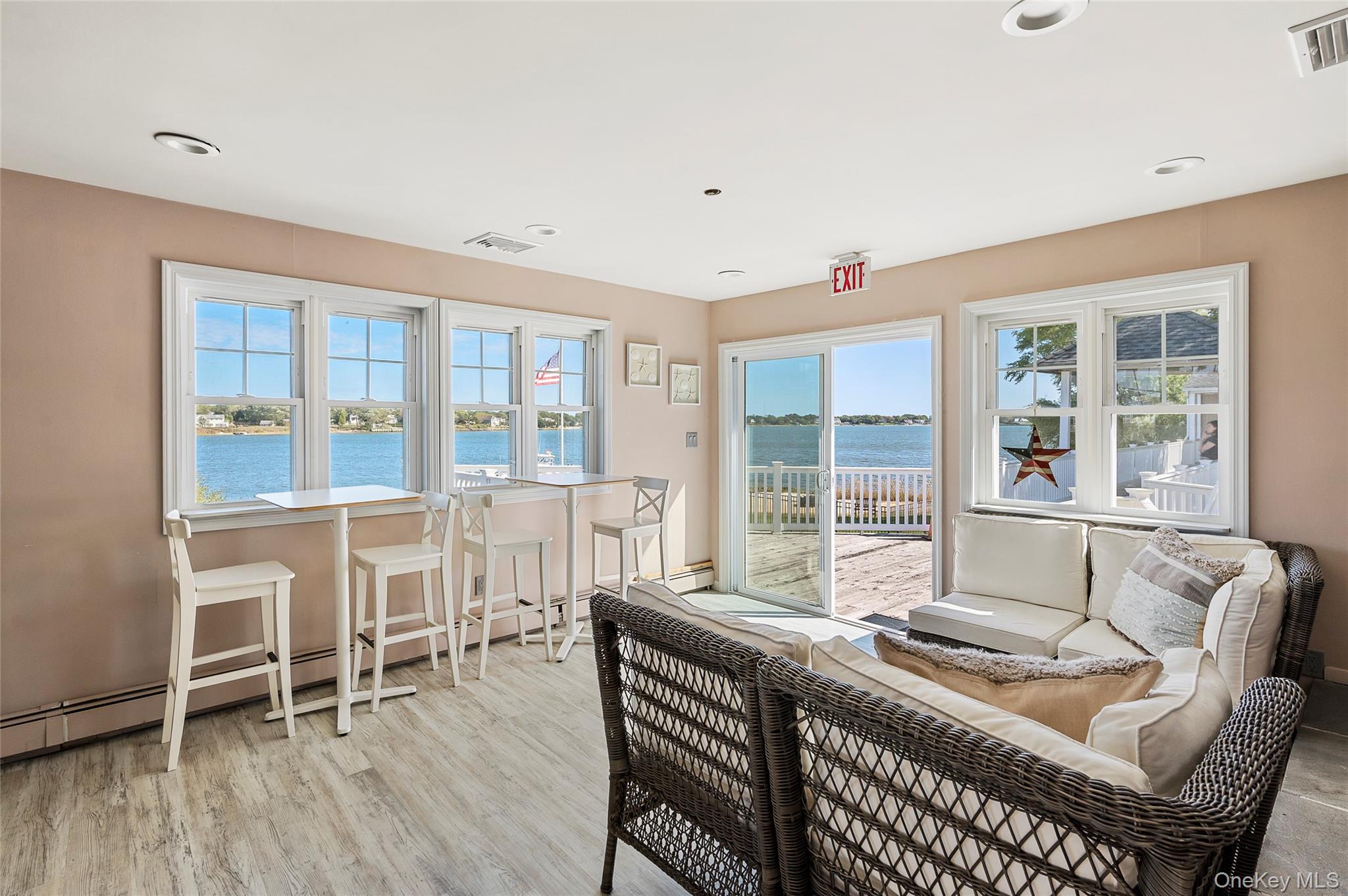 61 West Tiana Rd Unit: 24