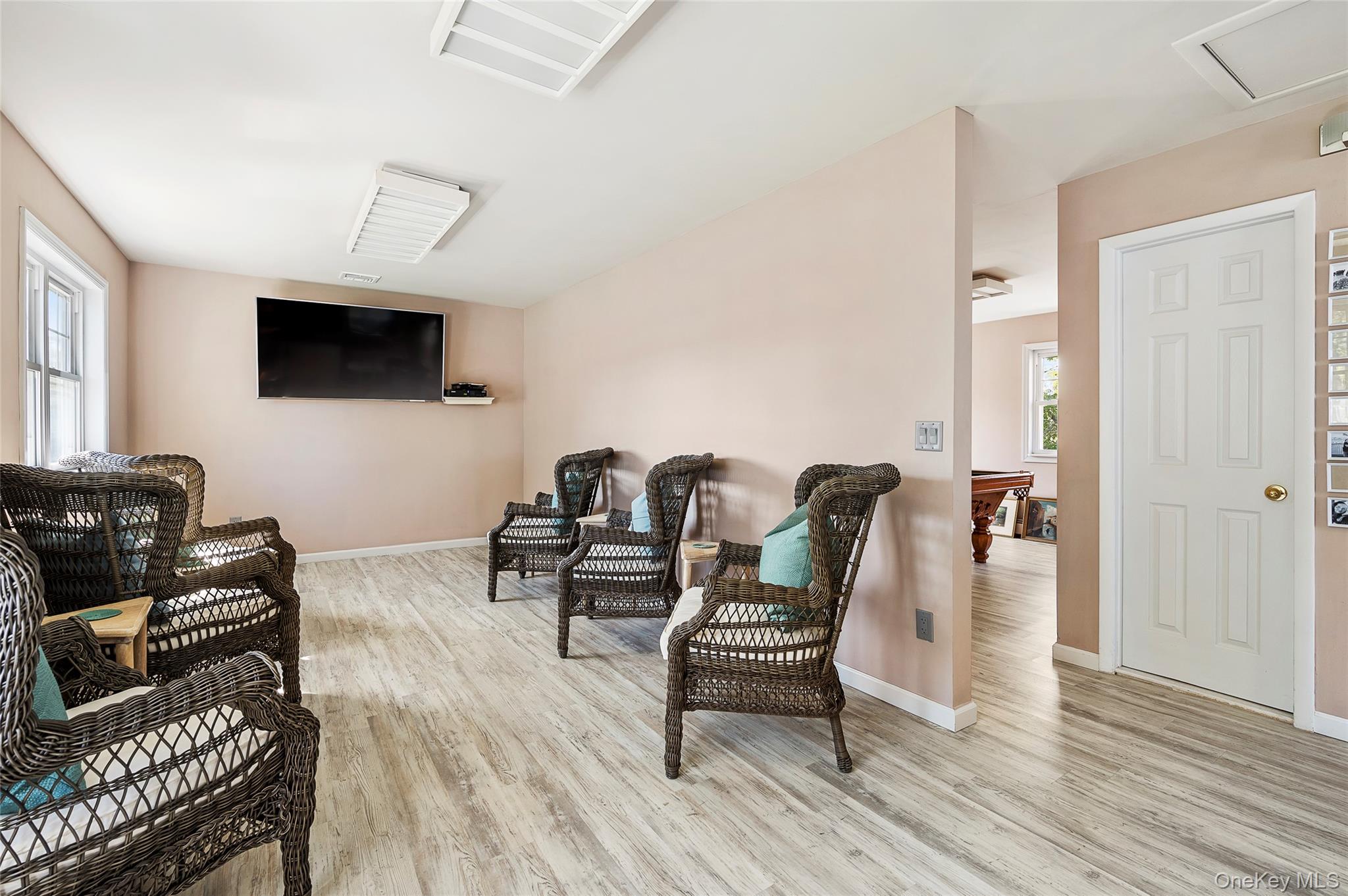 61 West Tiana Rd Unit: 24