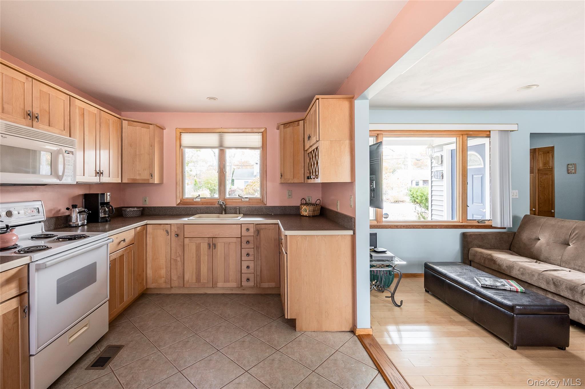 21 Woodridge Road