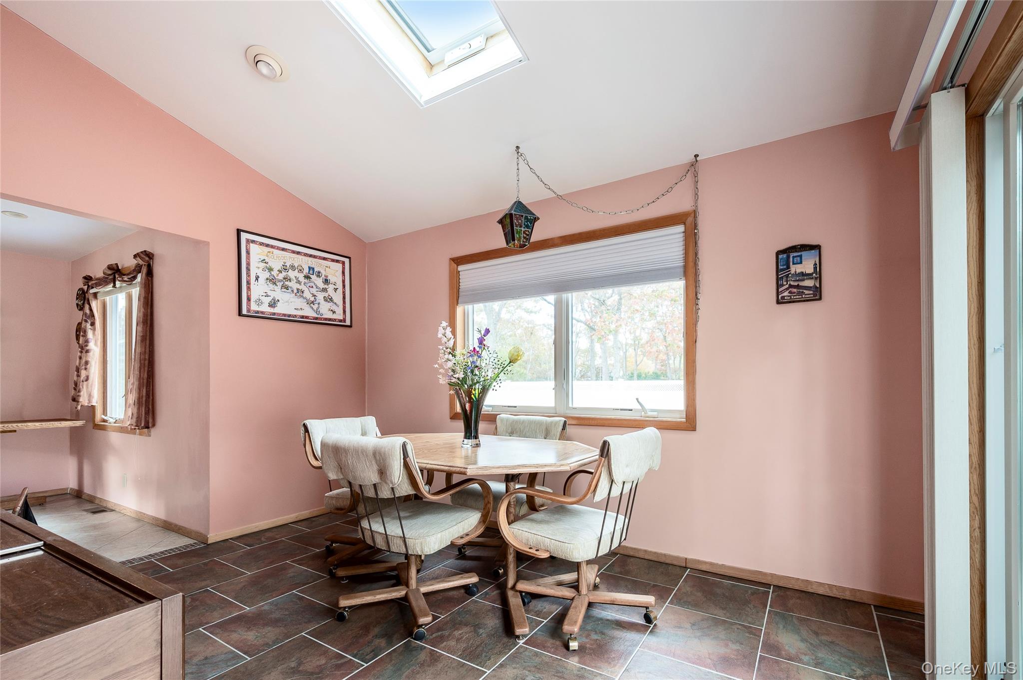 21 Woodridge Road