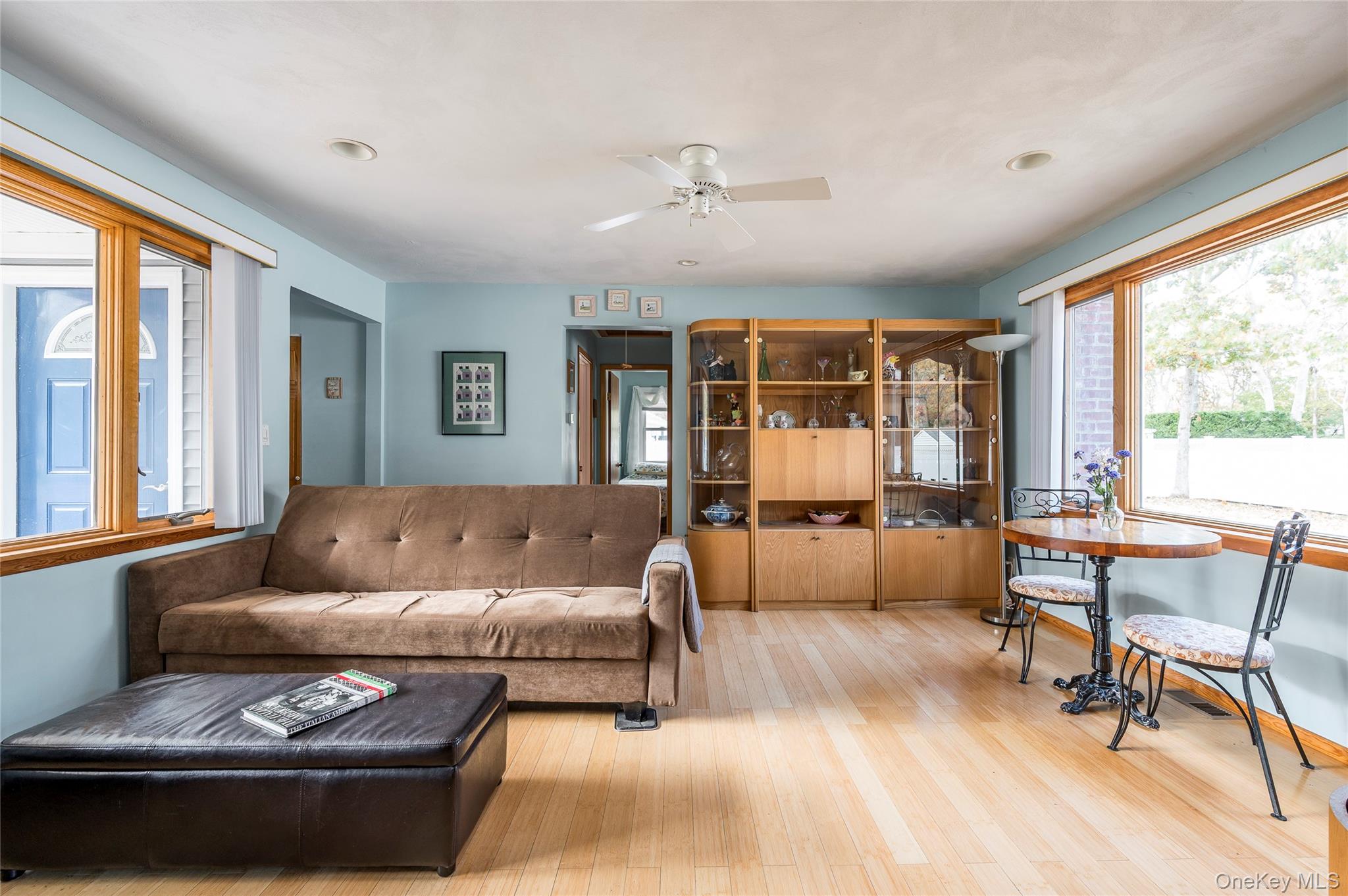 21 Woodridge Road