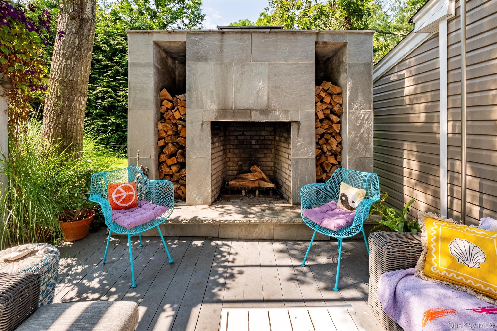 87 Washington Heights Avenue