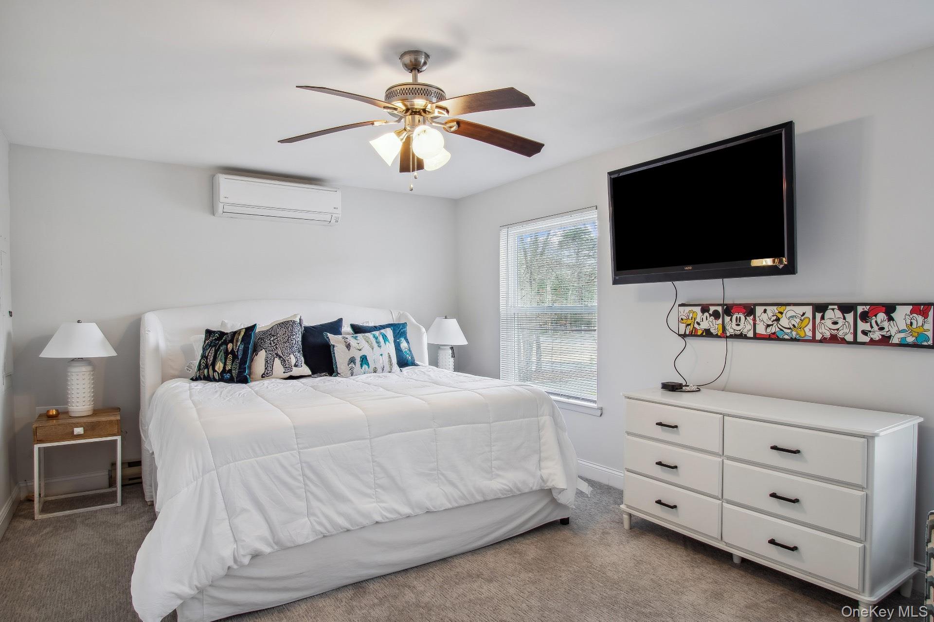 30 Squires Boulevard