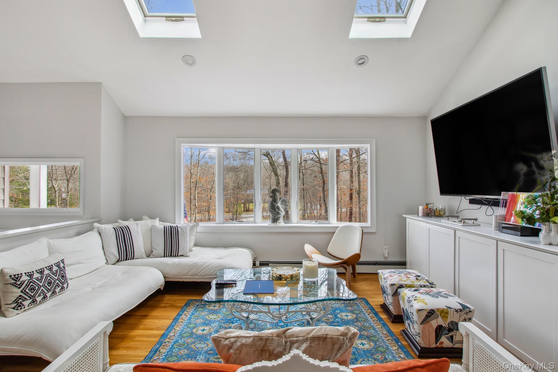 30 Squires Boulevard