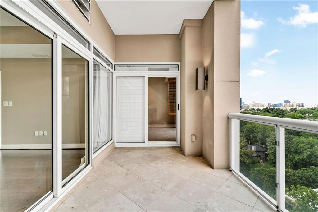2881 NE Peachtree Road NE Unit 1202