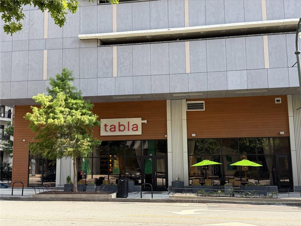 2881 NE Peachtree Road NE Unit 1202
