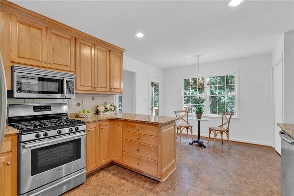 1590 Sunnybrook Farm Road Road