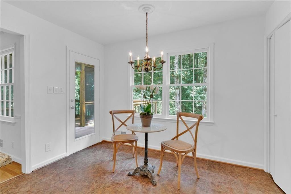 1590 Sunnybrook Farm Road Road