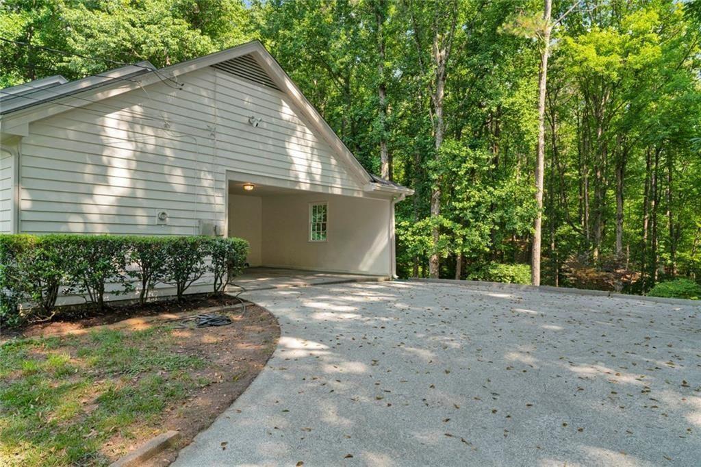 1590 Sunnybrook Farm Road Road