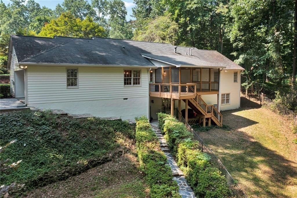 1590 Sunnybrook Farm Road Road