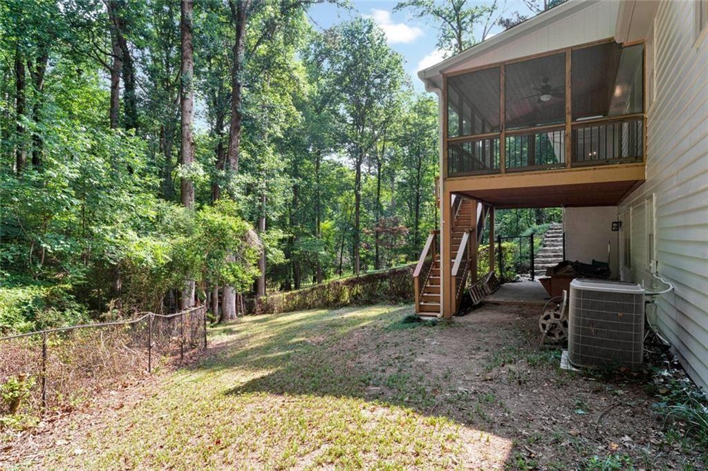 1590 Sunnybrook Farm Road Road