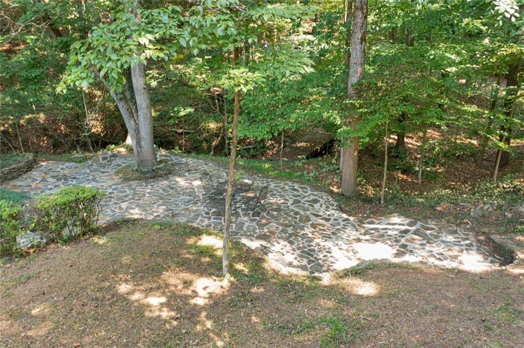 1590 Sunnybrook Farm Road Road