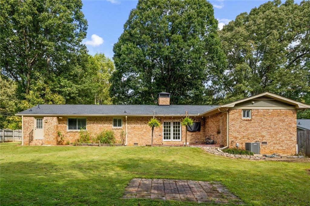 2587 Windwood Court