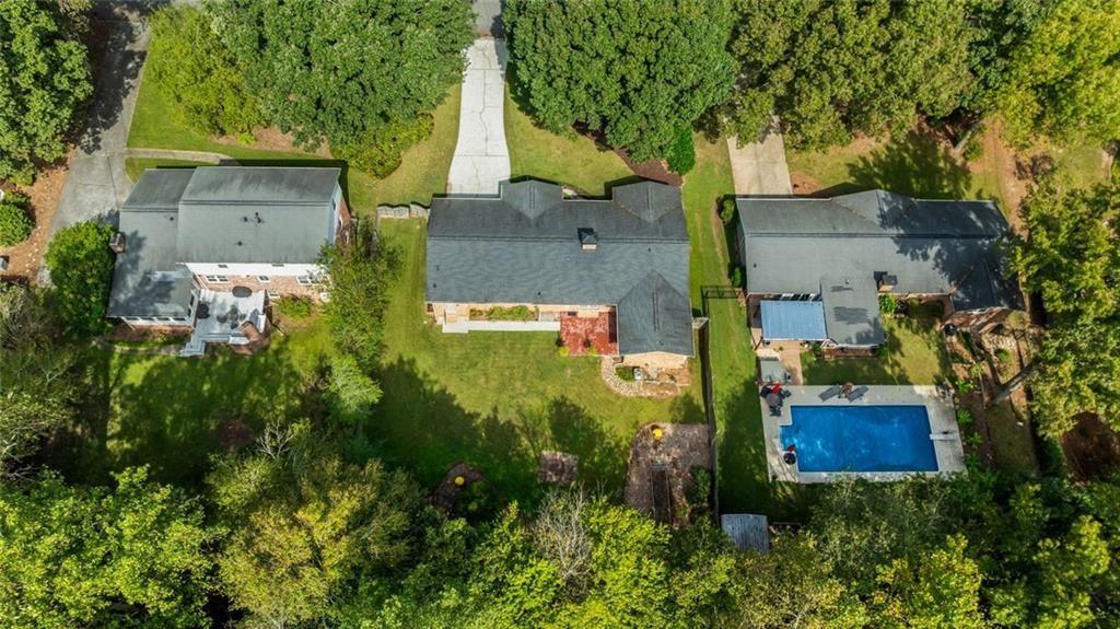 2587 Windwood Court