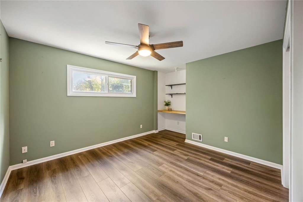 2587 Windwood Court