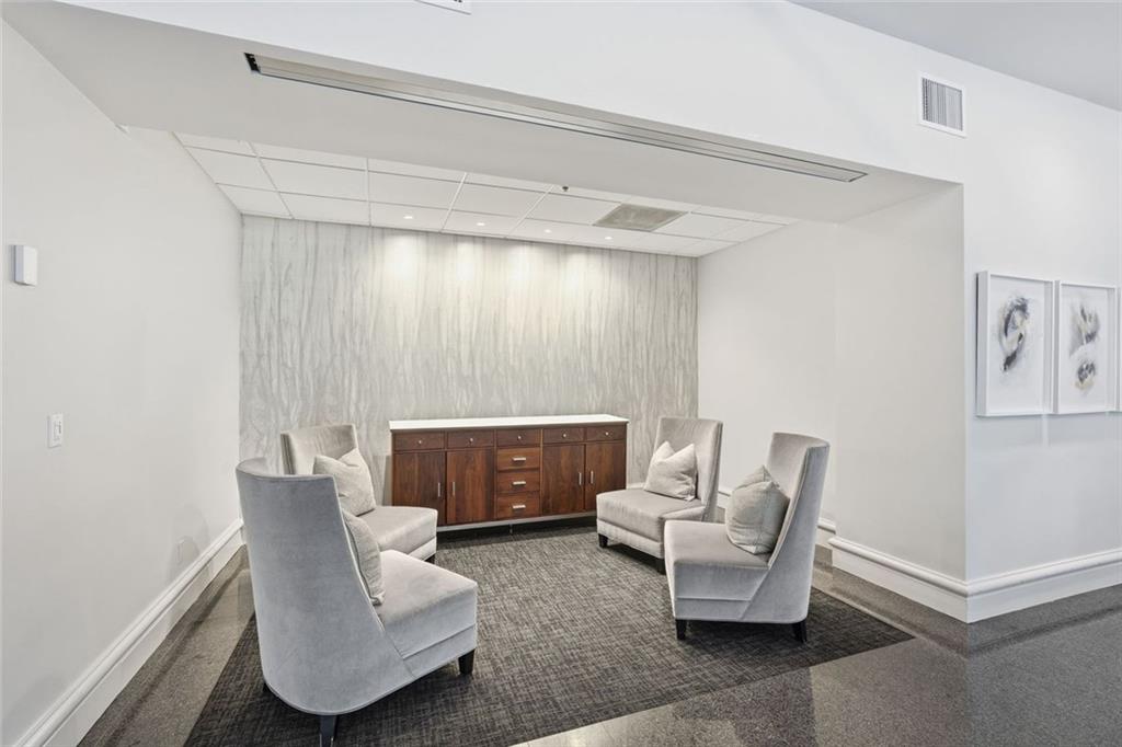 2660 Peachtree Road NW Unit 20D